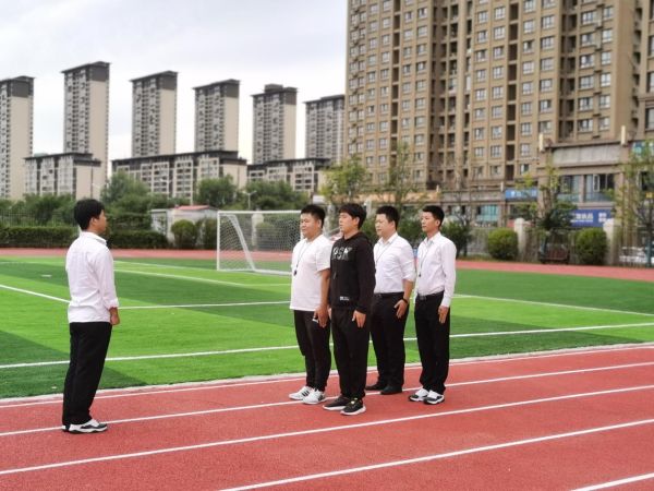 图片 4.jpg 图片 4.jpg