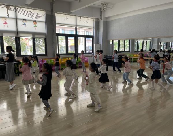 图片 23.jpg 图片 23.jpg